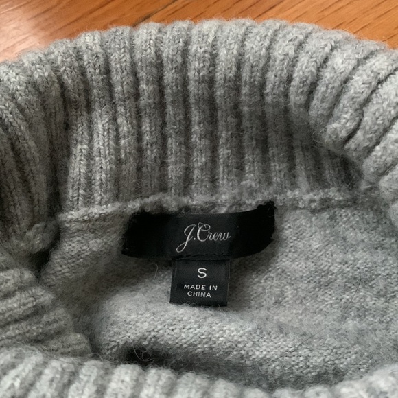 J.Crew super soft turtleneck sweater - Picture 2 of 3